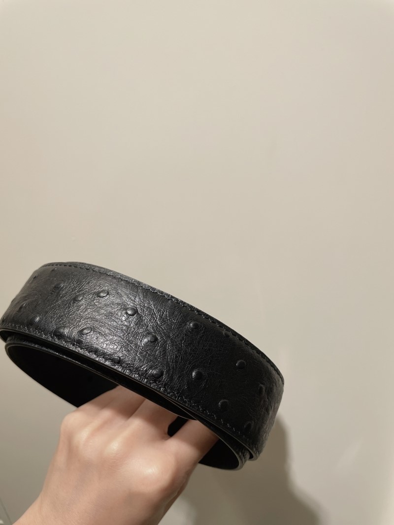 L0r0 P1ana belts